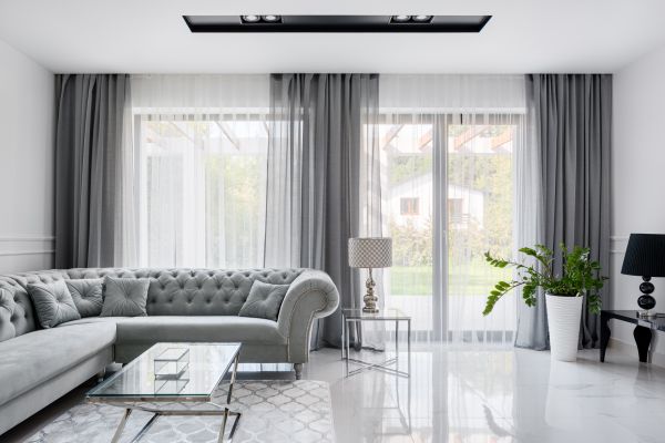 Cost of Traverse Rod Installation in Edison